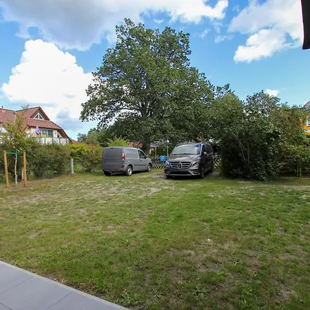 Kajuete Im Reethus アパート